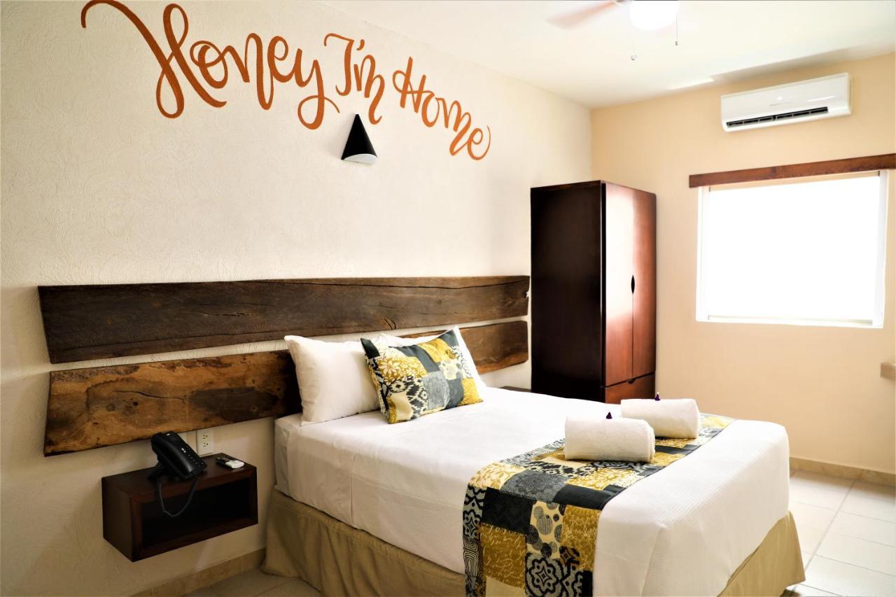 Hotel 12 Bees By Kavia Playa del Carmen Dış mekan fotoğraf
